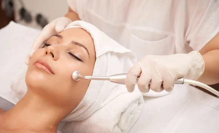 Facial for facial wrinkles
